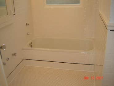 Bathroom and Kitchen Remodels Here are some pictures of the work I have done for my clients throughout the years. I work with tile, marble, stone, glas