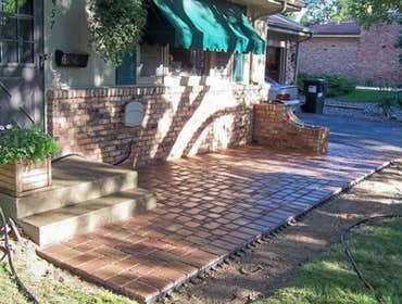 Landscaping Gallery Jim Cooper, Jr., Landscaping Inc. will help you identify the best trees, shrubs and perennials to satisfy your taste and vision.Our