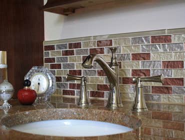 Works by Eos Granite And Tile