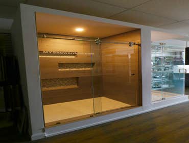 RIM Express Showroom Certified with three state licenses in addition to a Kitchen and Bathroom Showroom located in Sarasota, FL. RIM Express Inc. is Co