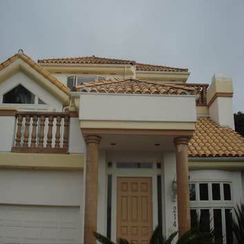 Los Angeles Roofing Projects Four Seasons Roofing jobs come from good recommendations and word of mouth. Our jobs speak for themselves and because of t