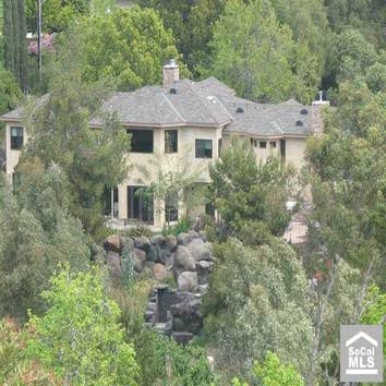 Rangeview Cowan Heights Custom Spec Home