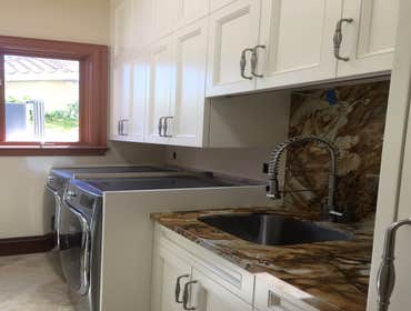1st FLOOR LAUNDRY ROOM