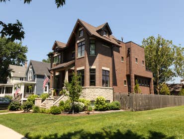 N Keeler Ave Home