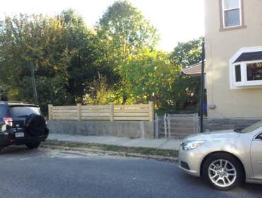 2015 (1XX E Willow Grove Custom Fence) Custom Fence Installation