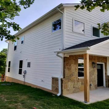 Spade Roofing and Gutters
