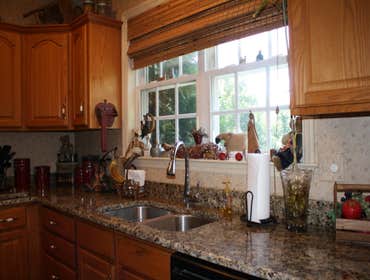 Works by Eos Granite And Tile