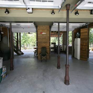 Lake house on Lake Sam Rayburn