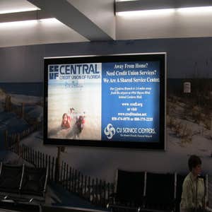 Pensacola Airport Sign Install