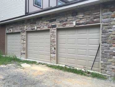 Three Car Garage