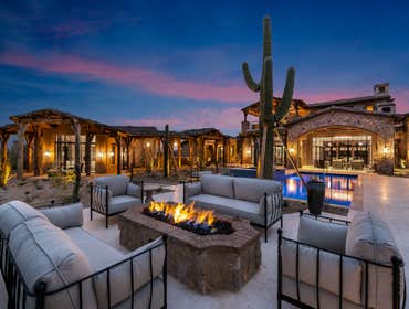 Chateau Fratantoni Luxury Estates home builders built the incredible Chateau nestled in the heart of Silverleaf Country Club. Featuring tall ceilings, 