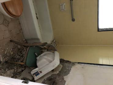 Full 1 bedroom apartment remodel Before pic