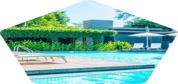 9 Eighteen Pool Repair