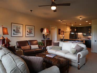 PRIVATE RESIDENCE - JOHN SOAVE CUSTOM BUILDER