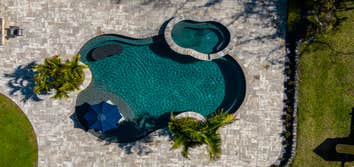 Flagstone Pools & Pavers, Inc