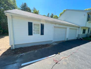 Garage-Attached Hobby Room Addition Garage-Attached Hobby Room Addition
This addition was designed to create a functional and comfortable hobby space 