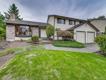 Full Renovation Customer decide to do open concern and we did it. We completely demo Kitchen, Living, dining room, raise up roof replace siding, replac
