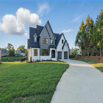 Photos by Ninth Construction Inc #1 Aprox 4,000 New construction Ground Up