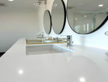 Master Bathroom Remodeling Now this is a dreamy master bathroom ? Another successful project completed, blending elegance and tranquility.