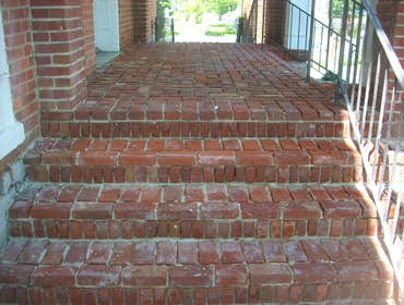 brick re-pointing