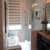 Master Bath 1 (2)