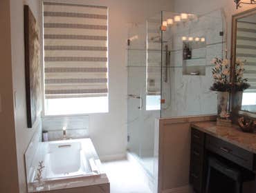 Master Bath 1 (2)