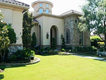 Projects by Landscape Update Company Houston Residential Design | Updating Installation