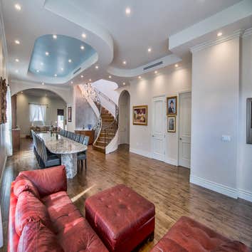 Photos by Axle Homes #1
