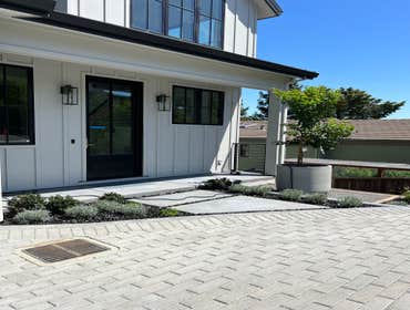 Innovative Gardens, Inc. works