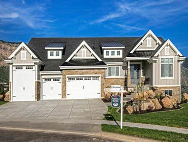 2015 Parade of Homes