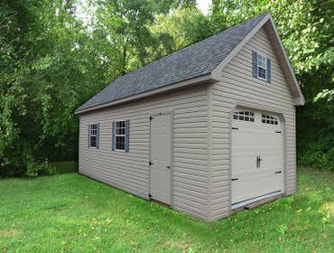 Glick Woodworks Glick Woodworks builds storage sheds and garages in PA, MD, NJ, & DE. Our skilled Amish craftsman make all of our custom sheds and outd