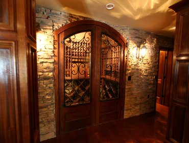 Typical LUXE Homes Projects Just a few of the many fine projects we've completed over the years.
www.LuxeHomes.Pro
@LuxeHomesPro
470.222.LUXE
