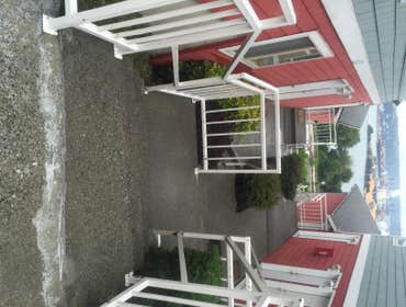 Photos from Diamond Quality Pressure Wshng Pressure wash walkways, and steps
