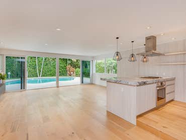 EUROPEAN OAK INSTALLATION