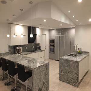 Interior Remodeling Interior Remodeling at Weston House
Bathrooms
Bedrooms
Flooring
Impact doors
Electricity
Plumbing