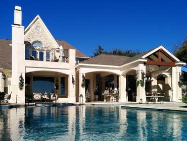 Steiner Ranch - Custom Home 3,533s.f.
Builder: Austin Outline
https://austinoutline.com/