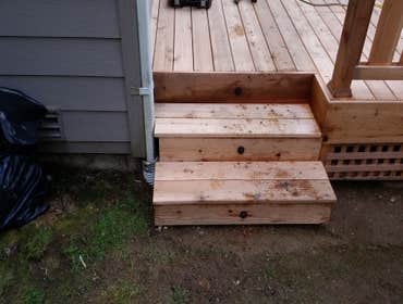 Seattle fence and deck projects