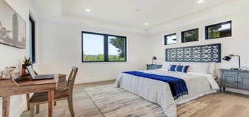 Benchmark Builders LLC