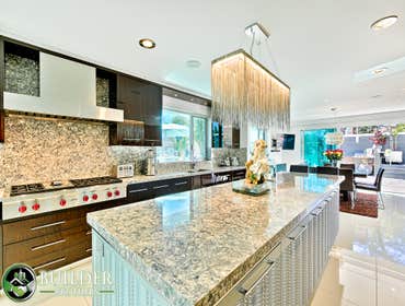 Photos by The Builder Brothers #1