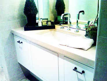 Bathroom Projects by Mojo Design and Contracting Inc