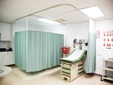 Career College of California Manufactured and installed privacy curtains in one of their training classrooms.
