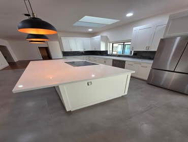 Kitchen Remodeling Kitchen remodel in Paradise Valley including full demolition and haul away of existing cabinets, countertops, and backsplash. Struct