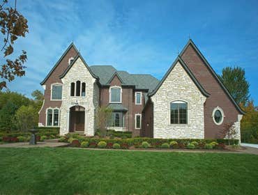 The Ellsworth - Meadowbrook Series