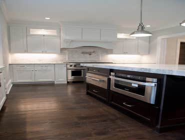 Project photos from Elayan Construction Services Llc The gallery displays photos from three custom
Homes built by ECS located in Oradell, Tenafly & Dem