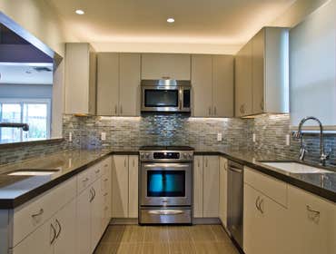 Sherman Oaks - Protaeu - Kitchen Remodeling Complete kitchen remodeling in Sherman oaks, mosaic tiles for backsplash and designer style cabinets