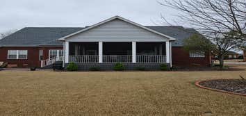 Screen porch and roof addition Removed old deck. Built new roof and composite deck. Installed high end aluminum screen room enclosure