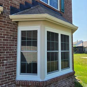 Bee Window, INC.