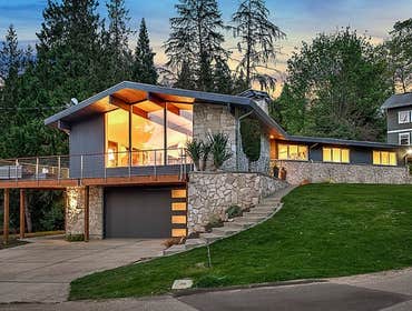 Light Up House