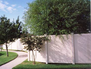Future Outdoors Vinyl Fences Future Outdoors provides fence installations of many different styles and colors of vinyl fences. These fences are made of