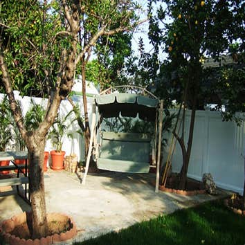 Los Angeles Vinyl Fence Construction Unlike wood fencing, our fences gives you a lifetime of enjoyment with no worries about rotting, termites, water s